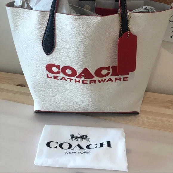 NWT COACH Tote Spring 2023 - Picture 3 of 11